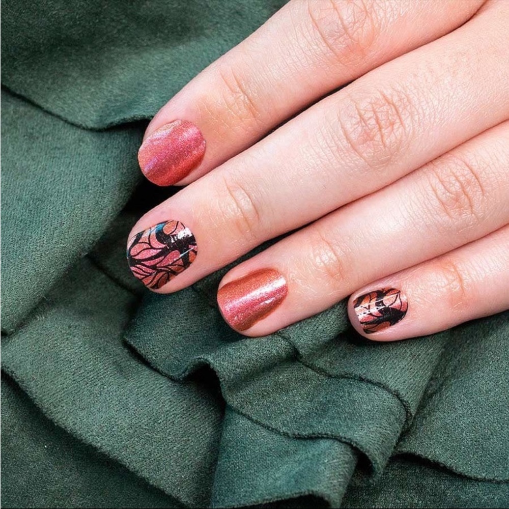 *Retired* Color Street: Wing It On | Orange Copper Red Butterfly Duochrome